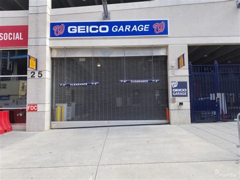 The eight-story parking garage can accommodate over 1,800 vehicles. . Geico garage parking